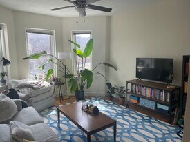 1419 Commonwealth Ave, Unit 404 in Boston, MA - Building Photo
