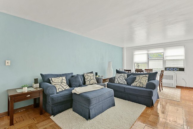3935 Blackstone Ave-Unit -1-A in Bronx, NY - Building Photo - Building Photo