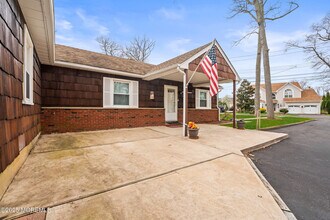456 Harnell Ave in Ocean Township, NJ - Building Photo - Building Photo