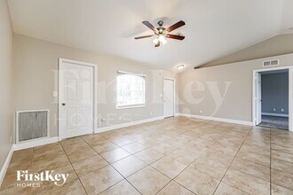 3734 11th St W in Lehigh Acres, FL - Building Photo - Building Photo