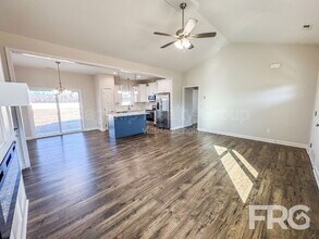 101 Creeks Edge Dr in Pikeville, NC - Building Photo - Building Photo