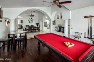 5747 E Gelding Dr in Scottsdale, AZ - Building Photo - Building Photo