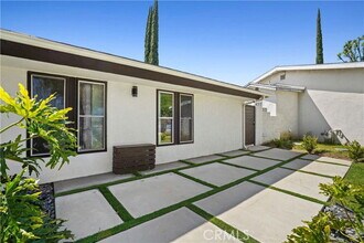 12835 Titian Ave in Los Angeles, CA - Building Photo - Building Photo