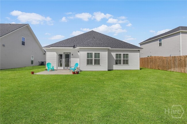208 Alyssa Ave in Guyton, GA - Foto de edificio - Building Photo