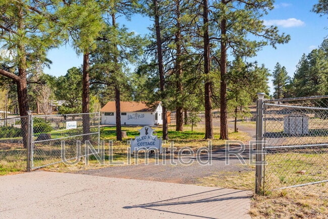 5750 E Jeremy Ln in Flagstaff, AZ - Building Photo - Building Photo