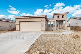 210 Calle Damiano in Bernalillo, NM - Building Photo - Building Photo