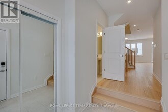 506 Ingenuity Row in Ottawa, ON - Building Photo - Building Photo