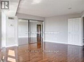 3 Michael Power Pl in Toronto, ON - Building Photo - Building Photo