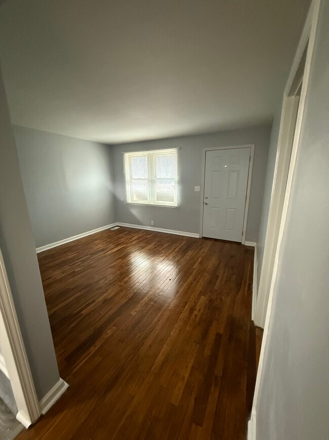 1827 Liberia St in Nashville, TN - Building Photo - Building Photo