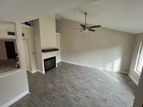 5500 Lennox Ave in Bakersfield, CA - Building Photo - Building Photo