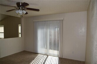 12208 Dundee Dr in Austin, TX - Building Photo - Building Photo