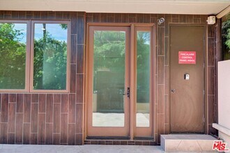 1249 N Formosa Ave in West Hollywood, CA - Building Photo - Building Photo