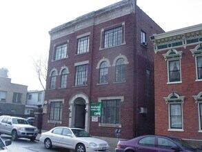 30 Jay St, Unit 30 Jay in Schenectady, NY - Foto de edificio - Building Photo
