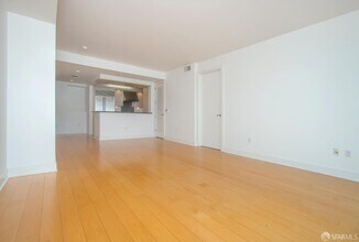 239 Brannan St in San Francisco, CA - Building Photo - Building Photo