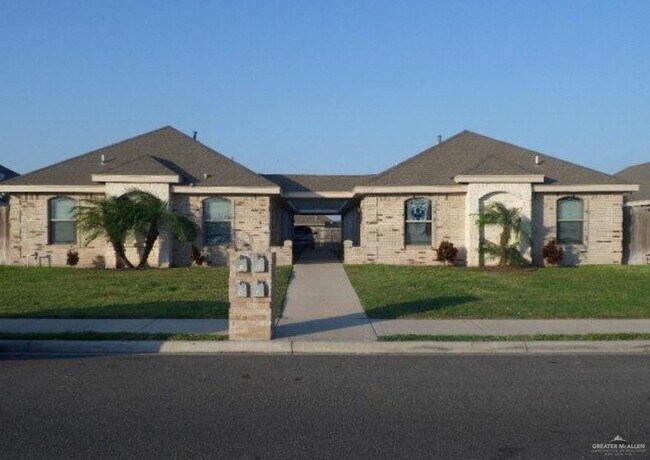 property at 11 Diamondhead Ave