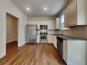 8498 Highfield Ave in Jacksonville, FL - Building Photo - Building Photo