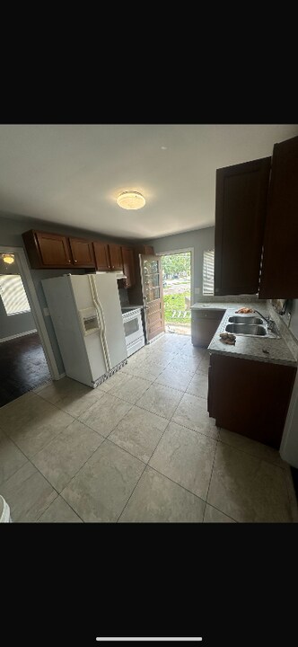4584 Park St in Jacksonville, FL - Building Photo