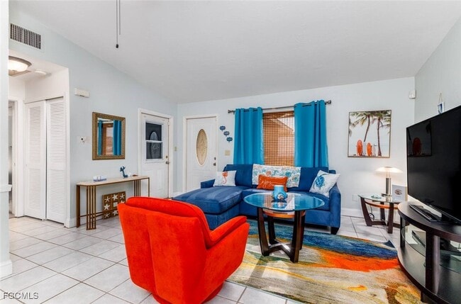 4116 SW 9th Pl in Cape Coral, FL - Building Photo - Building Photo