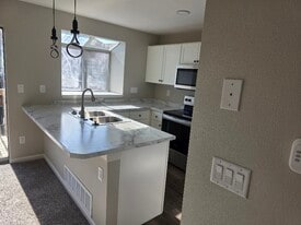 17326 E Rice Cir, Unit B in Aurora, CO - Building Photo