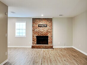 5022 Hawthorne Ct, Unit Apt 2 in Smyrna, GA - Building Photo - Building Photo