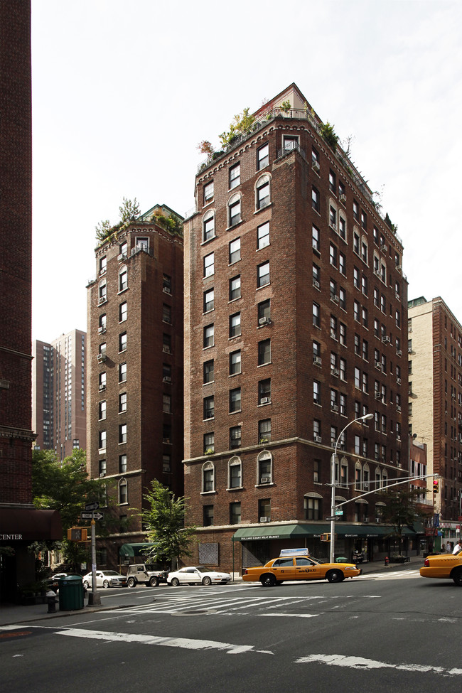 150 E 93rd St in New York, NY - Foto de edificio - Building Photo