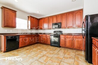 1636 Grassy View Dr in Fort Worth, TX - Building Photo - Building Photo