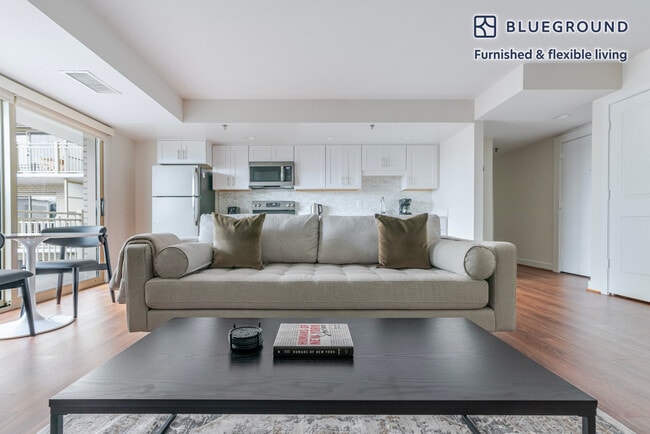 4001 9th St N, Unit SI FL13-ID1174 in Arlington, VA - Foto de edificio - Building Photo