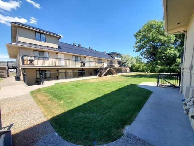 1141 28th St W in Billings, MT - Building Photo - Building Photo