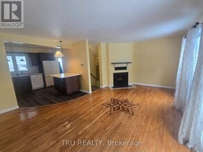 538 Seyton Dr in Ottawa, ON - Building Photo - Building Photo