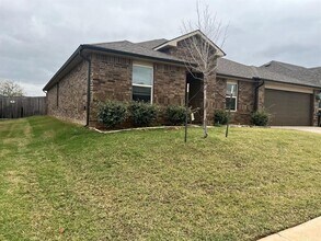 14416 Gravity Falls Ln in Oklahoma City, OK - Building Photo - Building Photo