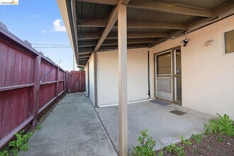 16 Bryan Ave in Antioch, CA - Building Photo - Building Photo