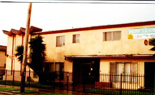 Orient Apartments in Los Angeles, CA - Foto de edificio