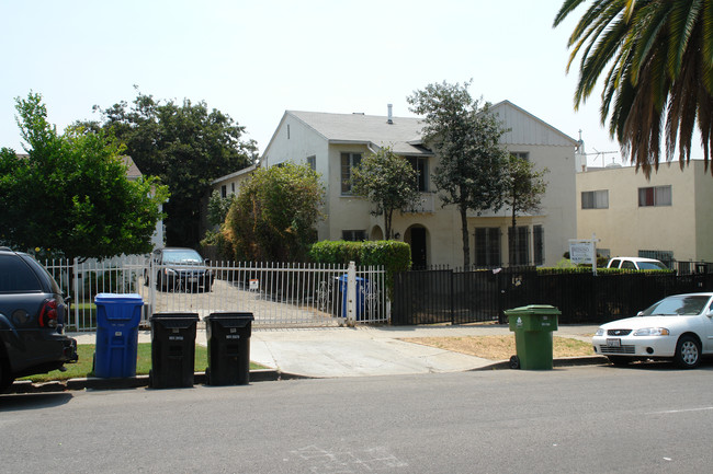 250 S Carondelet St in Los Angeles, CA - Building Photo - Building Photo