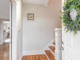 14 Ferraro St, Unit 1 in Worcester, MA - Building Photo