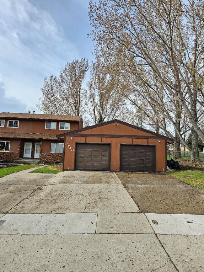 property at 3740 Renee Dr