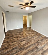 5935 Beldart St in Houston, TX - Building Photo - Building Photo