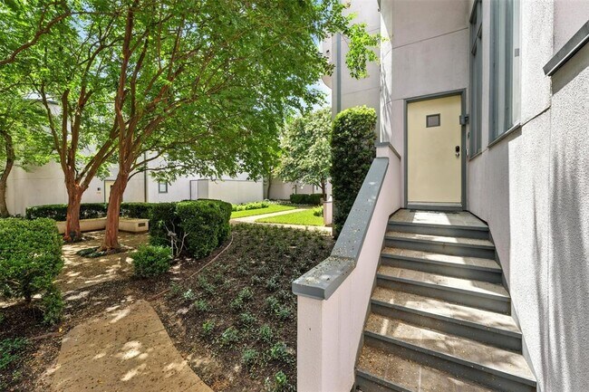 1385 Arlington St in Houston, TX - Building Photo - Building Photo