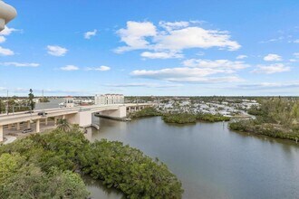 147 Tampa Ave E in Venice, FL - Building Photo - Building Photo