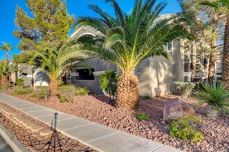 5055 W Hacienda Ave in Las Vegas, NV - Building Photo - Building Photo