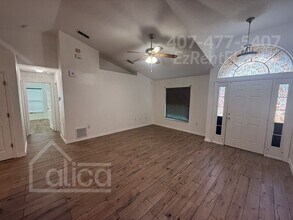 1143 Madura Dr in Deltona, FL - Building Photo - Building Photo