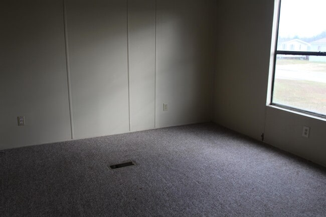 609 Sapling Ln in Albany, GA - Building Photo - Building Photo