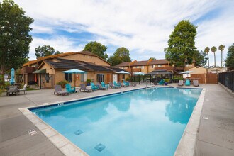 Ocean Breeze in San Diego, CA - Building Photo - Building Photo