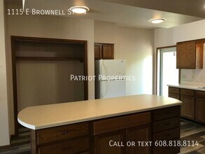 1115 E Brownell St in Tomah, WI - Building Photo - Building Photo