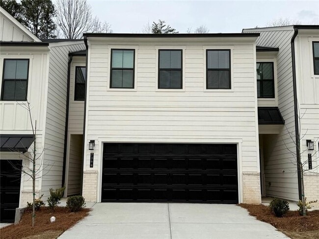 property at 7309 Mulberry St