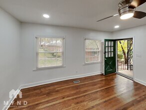 1416 Whilden Pl in Greensboro, NC - Foto de edificio - Building Photo