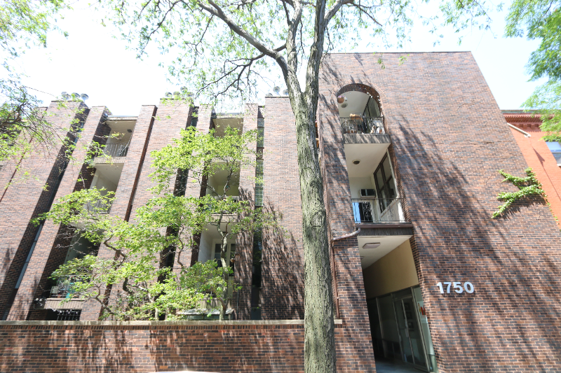 1750 N Wells St in Chicago, IL - Building Photo