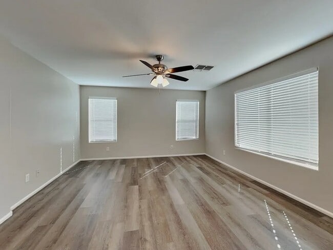 7261 W Glenn Dr in Glendale, AZ - Foto de edificio - Building Photo