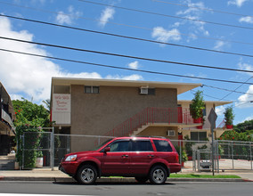 94-107 Pupukahi St in Waipahu, HI - Building Photo - Building Photo