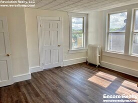 11 Barstow St, Unit 1 in Malden, MA - Building Photo