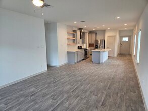 12525 Abbey House Ct in Houston, TX - Building Photo - Building Photo